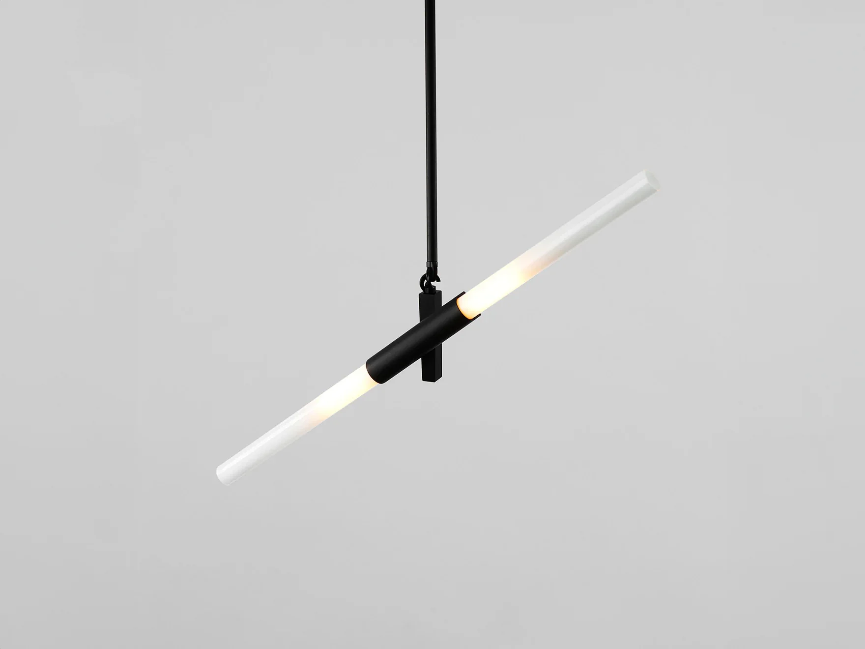 ROLL & HILL AGNES PENDANT / 2 L24.5" x D3.5" x H15" - Image 2