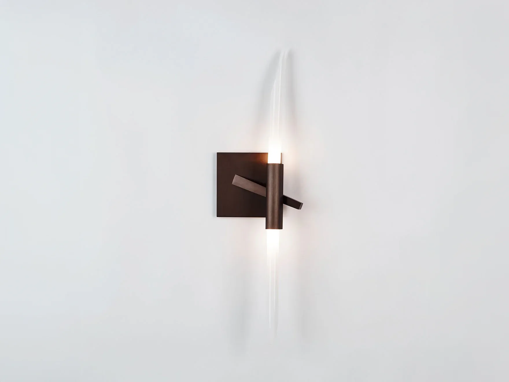 ROLL & HILL AGNES SCONCE / 2 L6" x D3.5" x H26.5"
