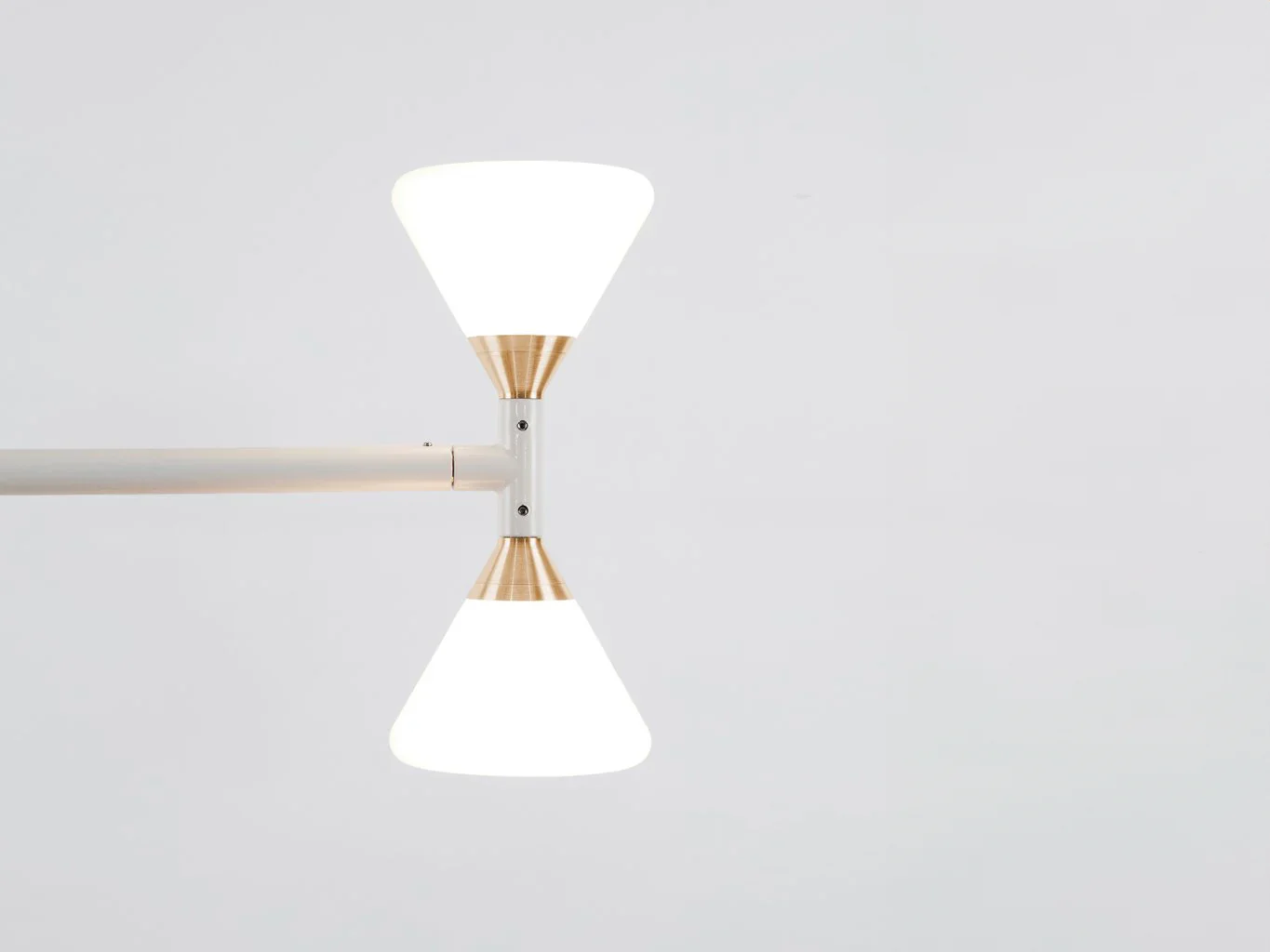 ROLL & HILL APOLLO CHANDELIER / VERTICAL 10 Ă57" x H46" - Image 3