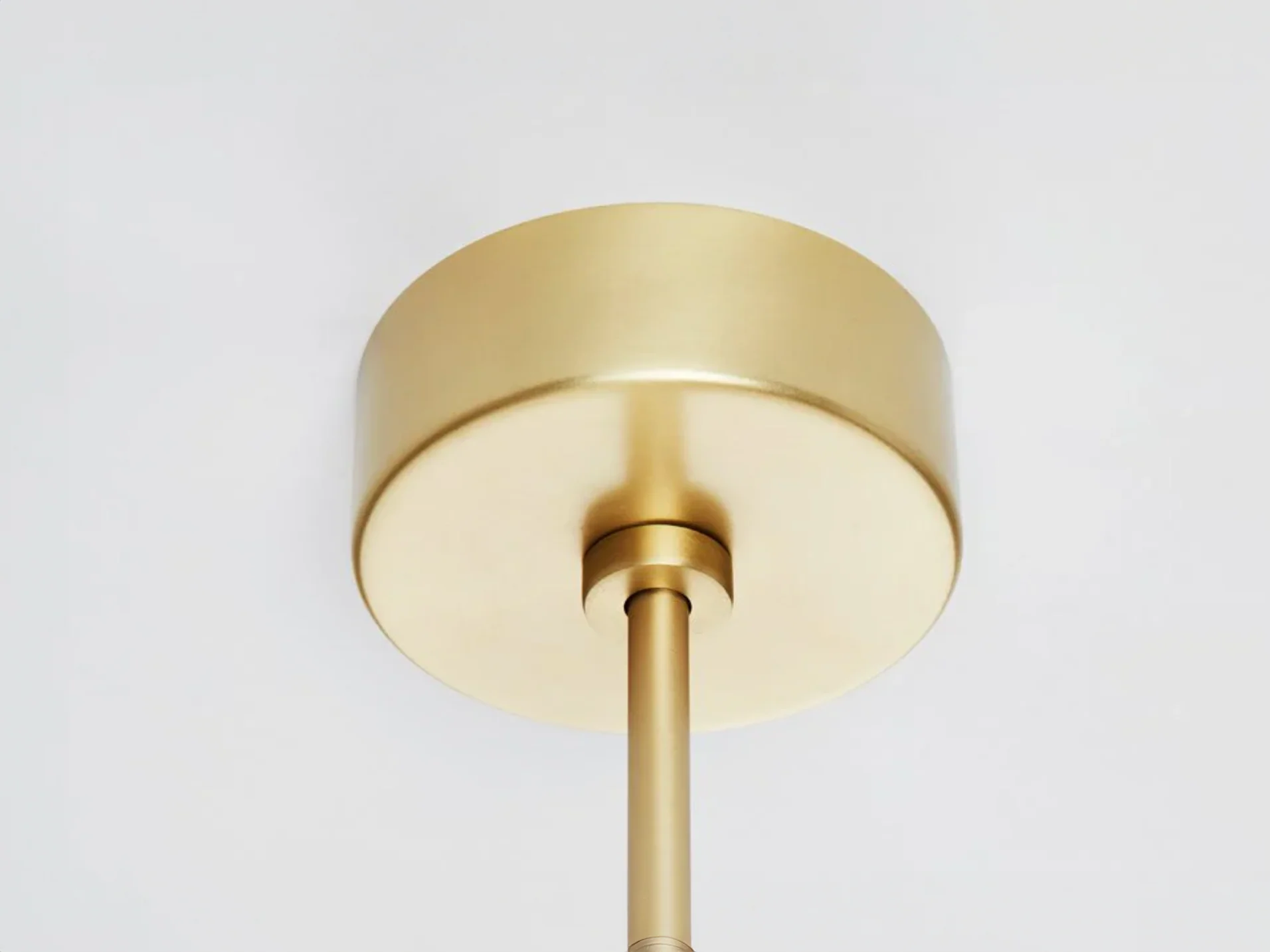ROLL & HILL CASTLE CHANDELIER / 18-01 L50" x D44 x H17.5" - Image 5