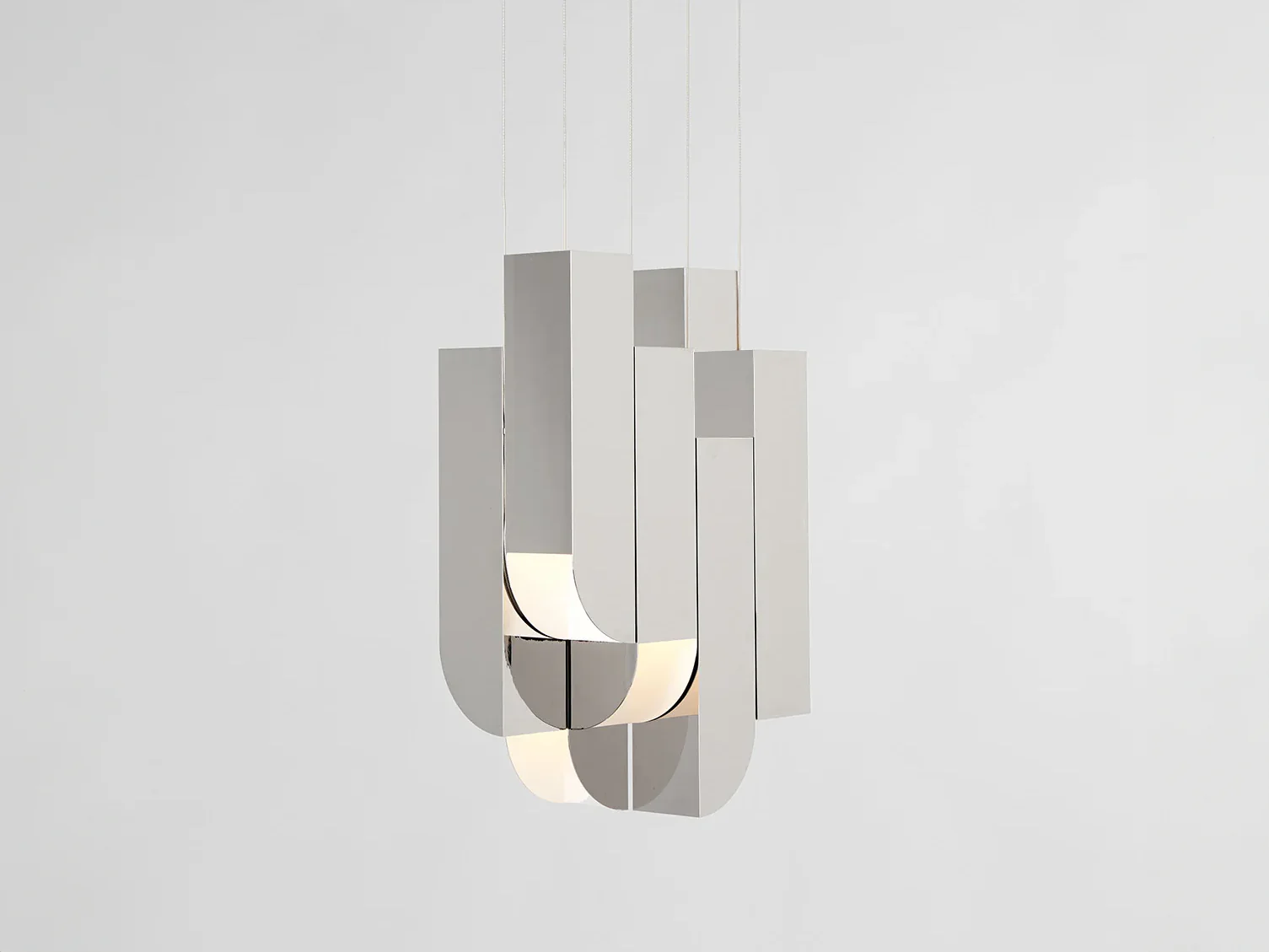 ROLL & HILL CORA PENDANT / 8 W16" x D8" x H25"
