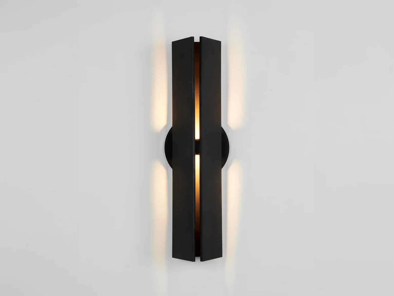 ROLL & HILL DELTA SCONCE W4" x D4" x H18"