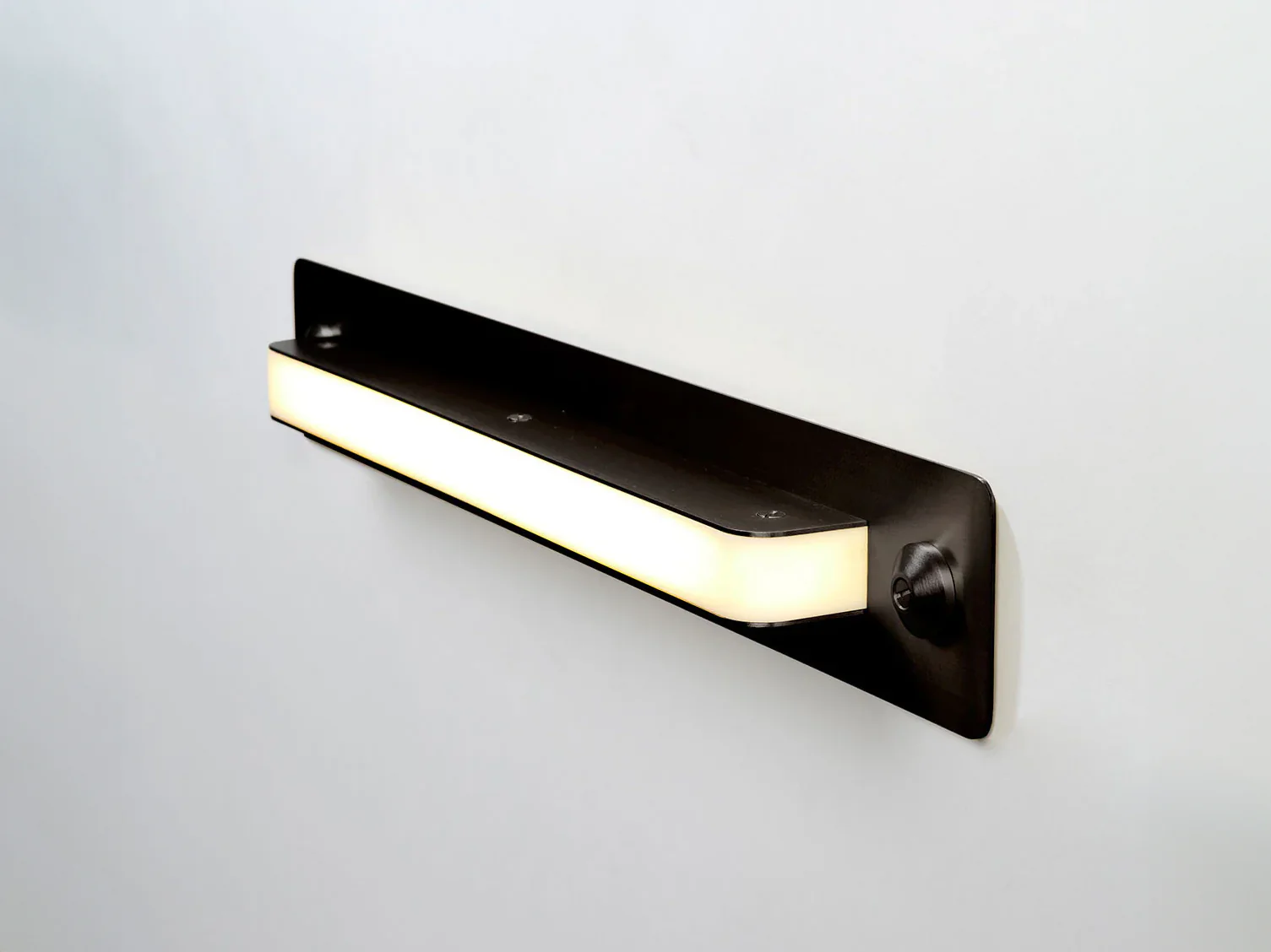 ROLL & HILL HALO PENDANT SCONCE / 18 W2.8" x D1.6" x H18" - Image 2