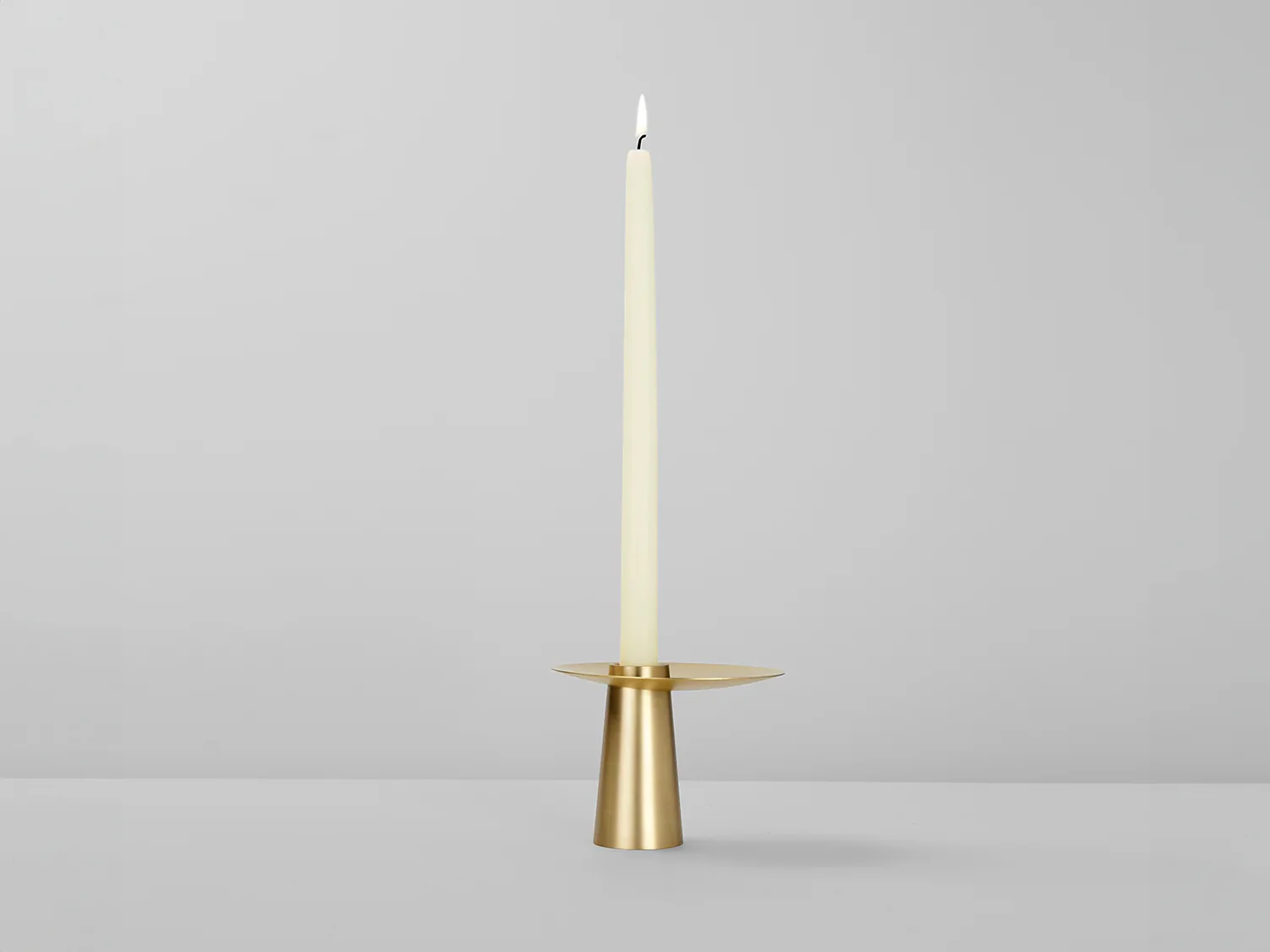 ROLL & HILL ORBIT 3 CANDLE HOLDER H4" x W5" x D4" - Image 4