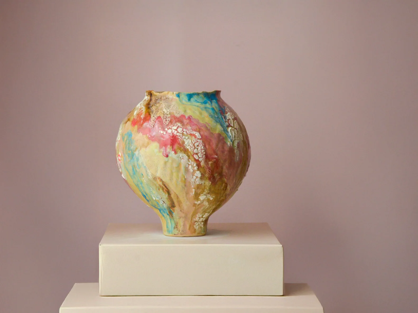 SASHA COURT FOREVER YOUNG VESSEL H9.5" x Ø9"