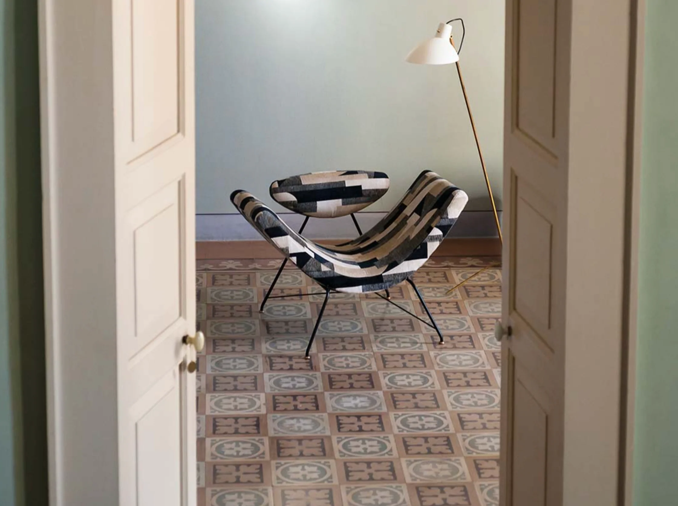 TACCHINI REVERSIVEL CHAIR W41" x D29" x H27" x SH13.5" - Image 4