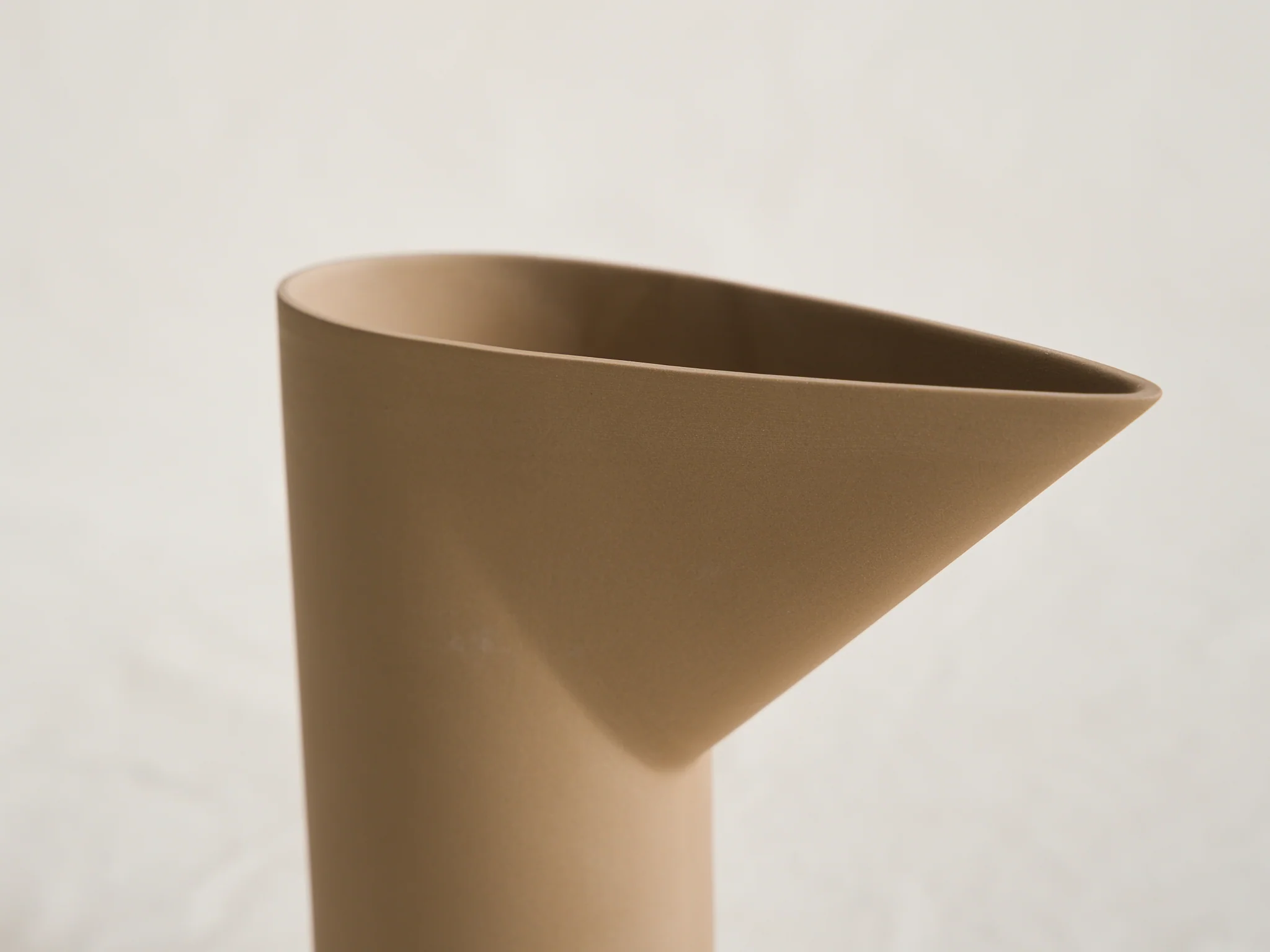 t.e. ALDO BAKKER THE NOSE PITCHER - Image 4