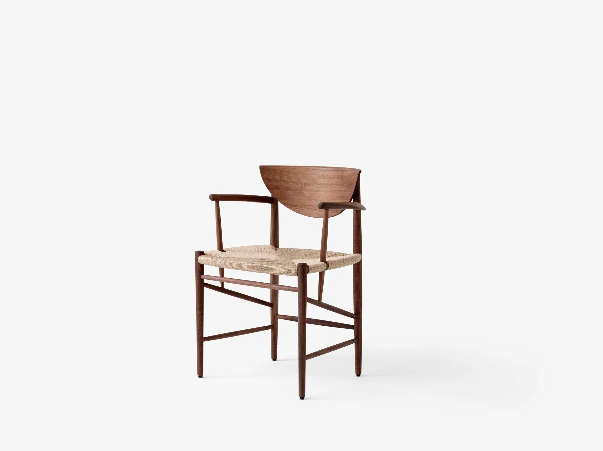 &TRADITION HVIDT & MĂLGAARD HM4 DRAWN CHAIR WITH ARMS H31" x W23" x D22" x SH18"