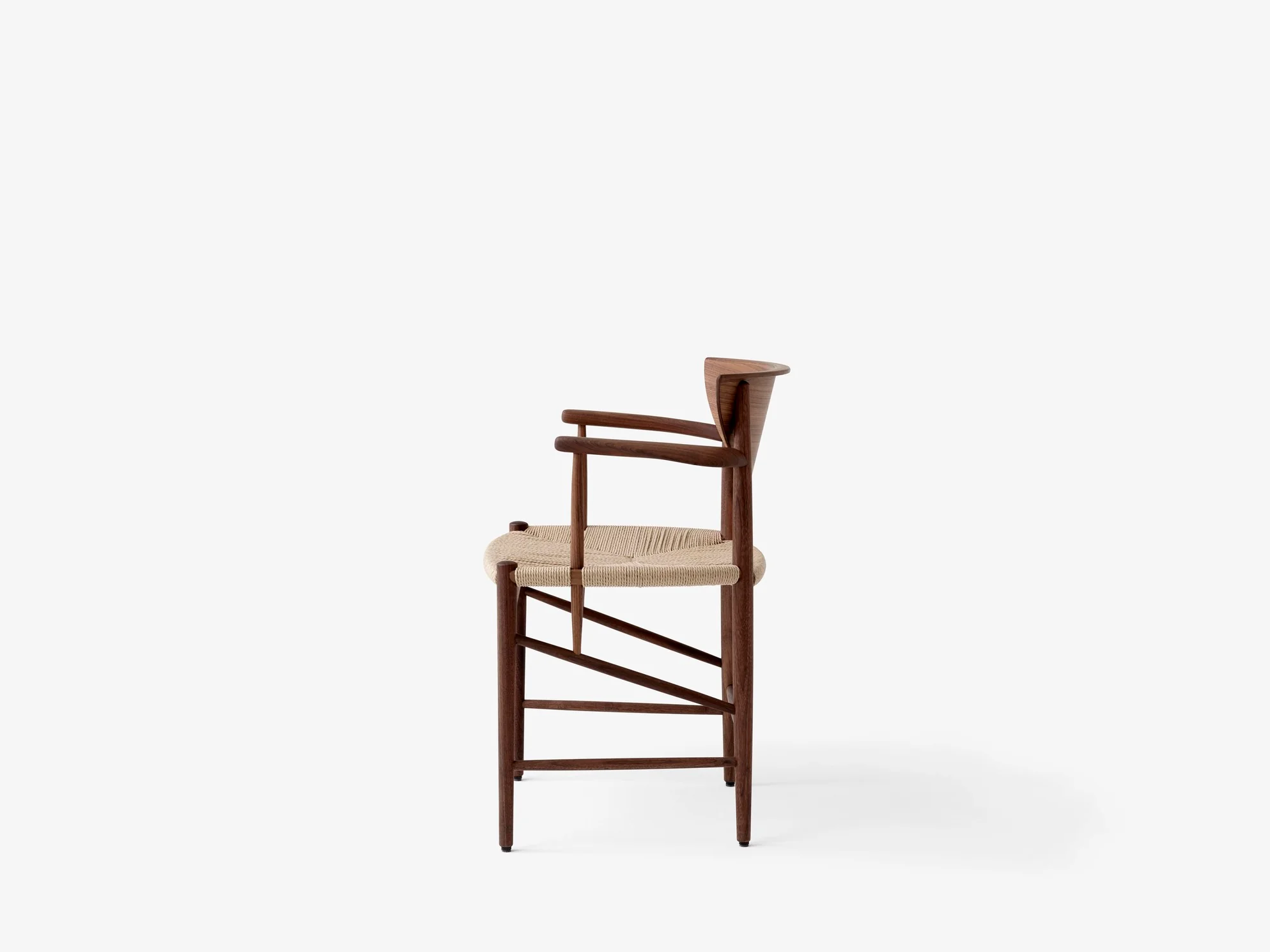 &TRADITION HVIDT & MĂLGAARD HM4 DRAWN CHAIR WITH ARMS H31" x W23" x D22" x SH18" - Image 4
