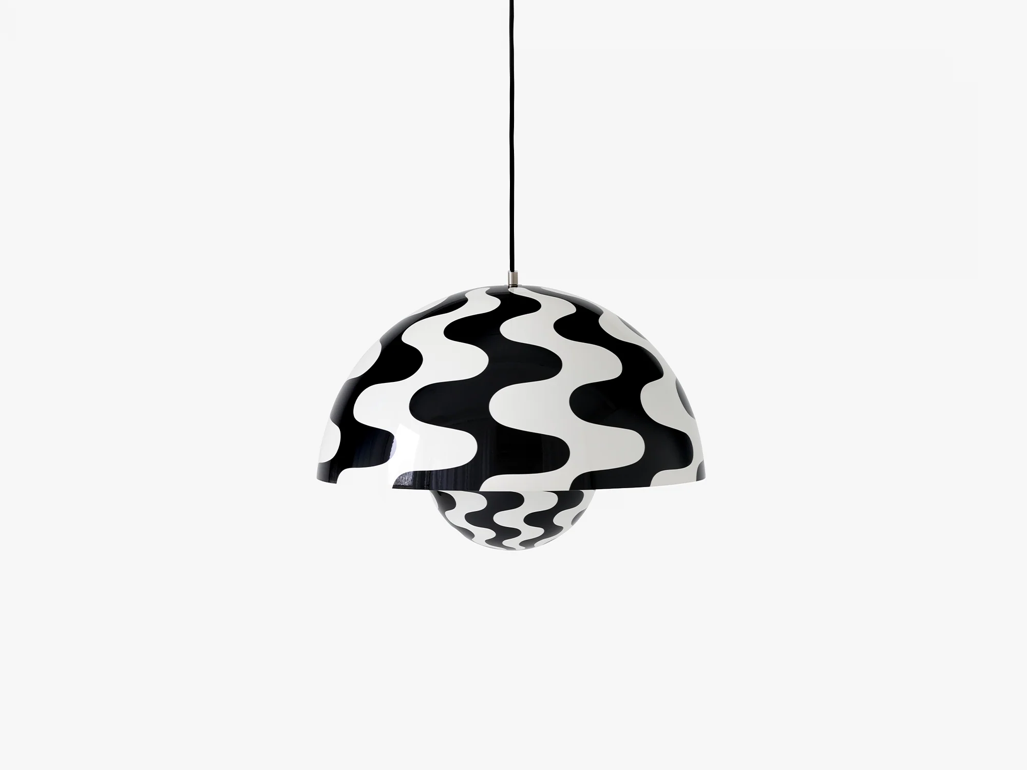 &TRADITION LIGHTING VERNER PANTON VP2 FLOWERPOT PENDANT H14.2" x Ø19.7" - Image 3