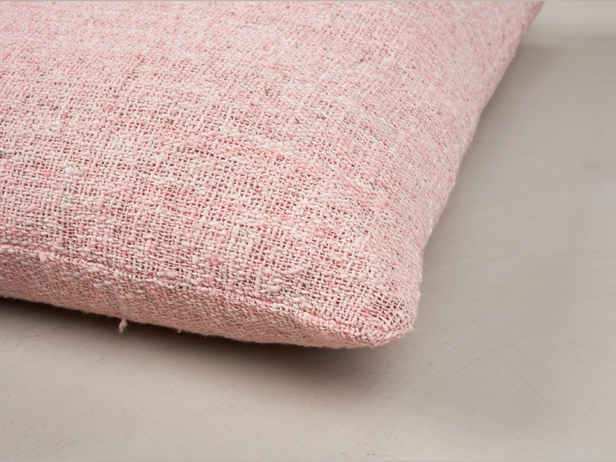 VALENTINA HOYOS COTTON PILLOW / CORAL CLARO 24" x 24" - Image 3
