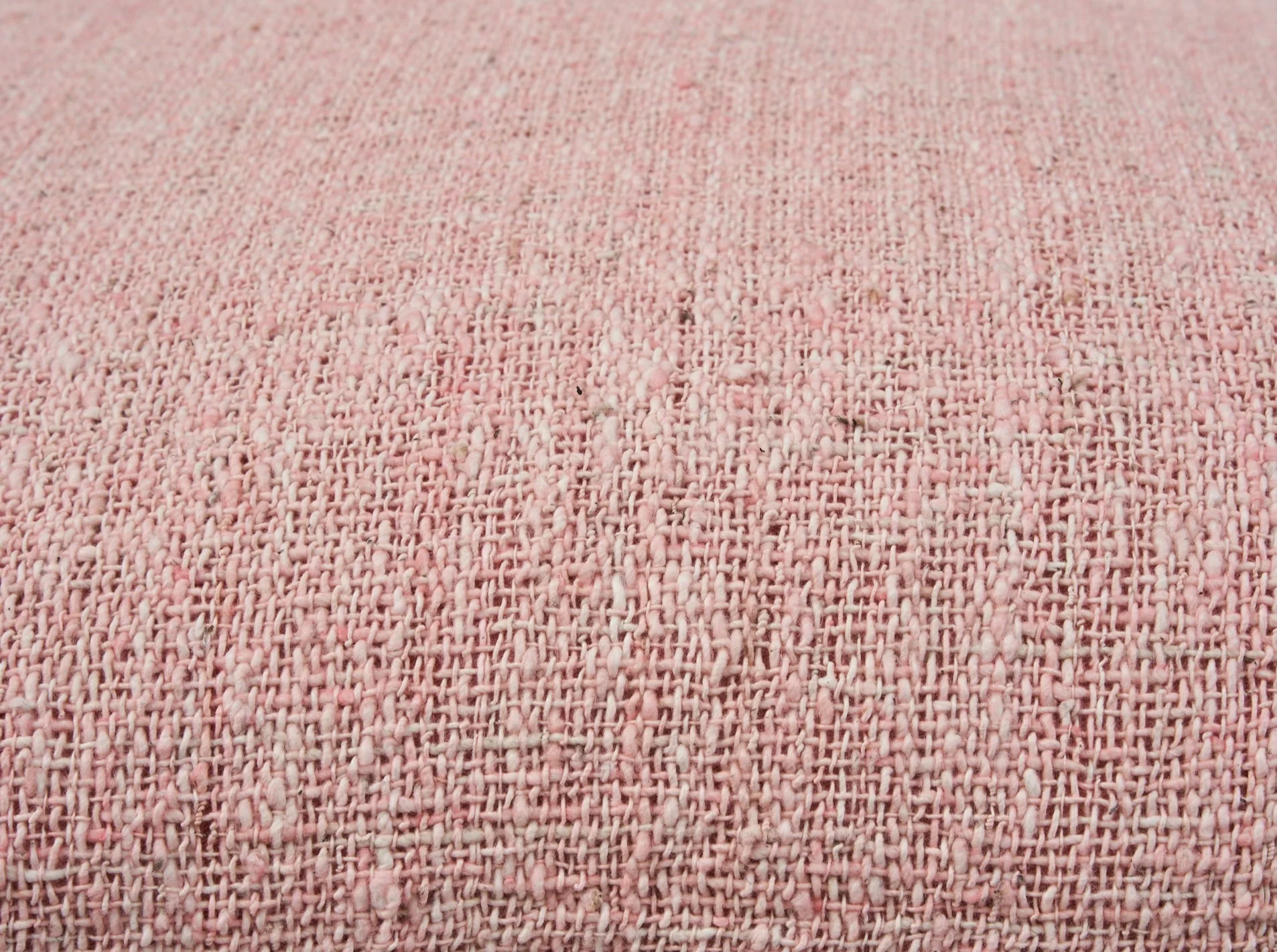 VALENTINA HOYOS COTTON PILLOW / CORAL CLARO 24" x 24" - Image 4