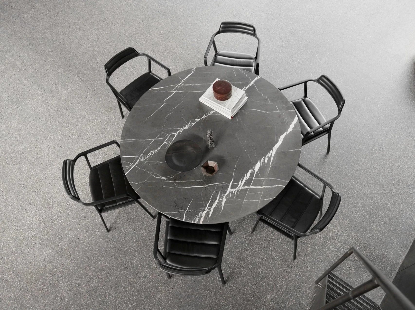 VIPP CABIN ROUND TABLE Ø59.1" x H29.1" - Image 7
