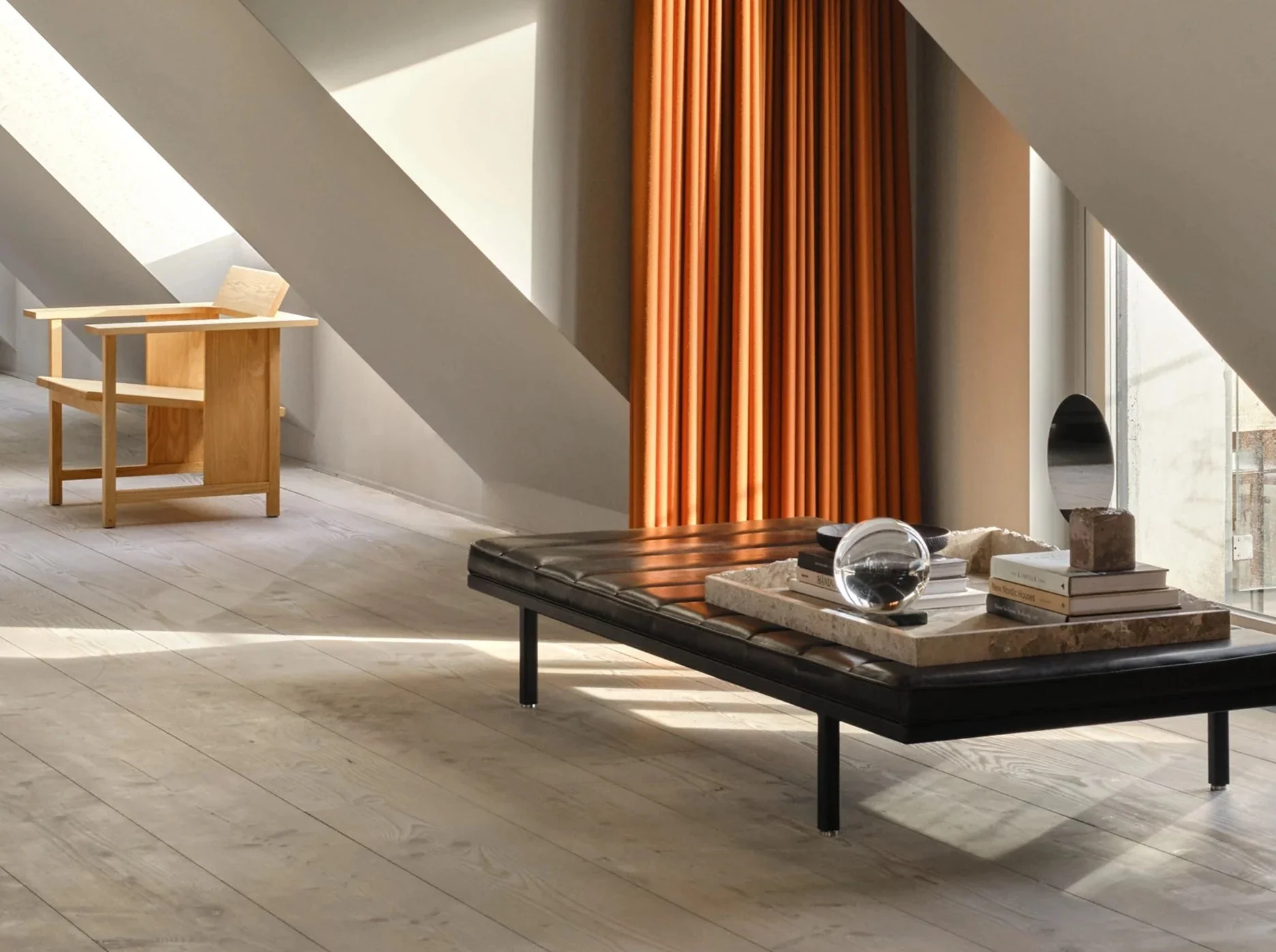 VIPP DAYBED W78.8" x D33.5" x H12.4" - Image 4