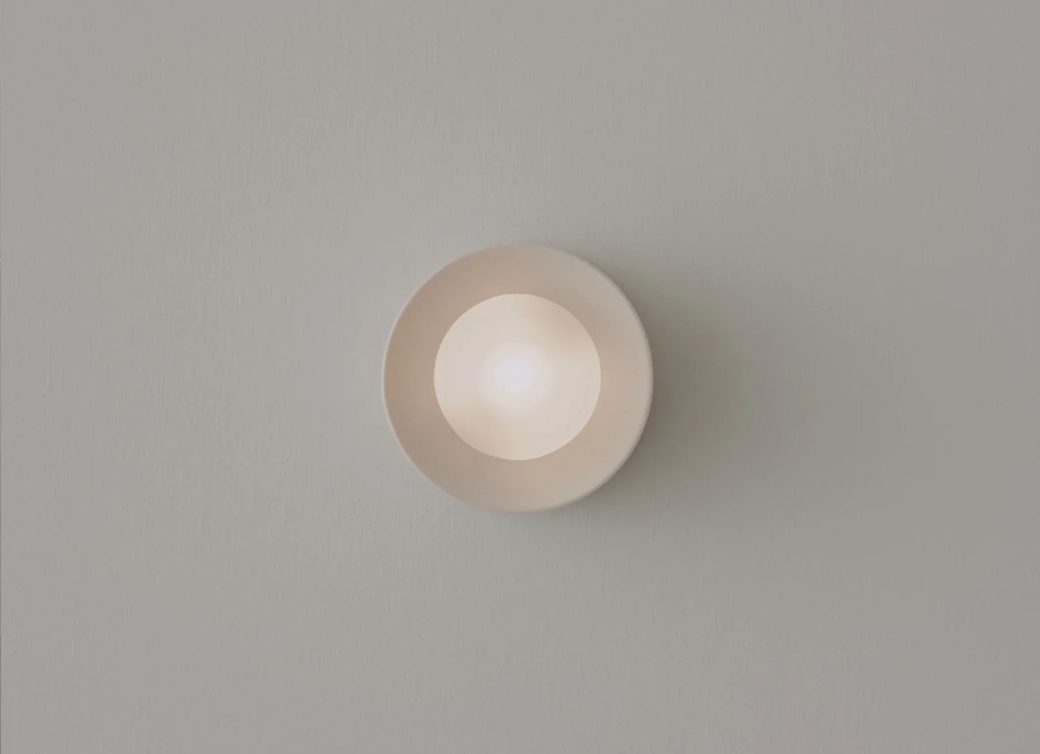 VOLKER HAUG STUDIO ANTON CERAMIC CLEAR GLAZE SCONCE / MICRO Ø3.2" x D2.6" - Image 2