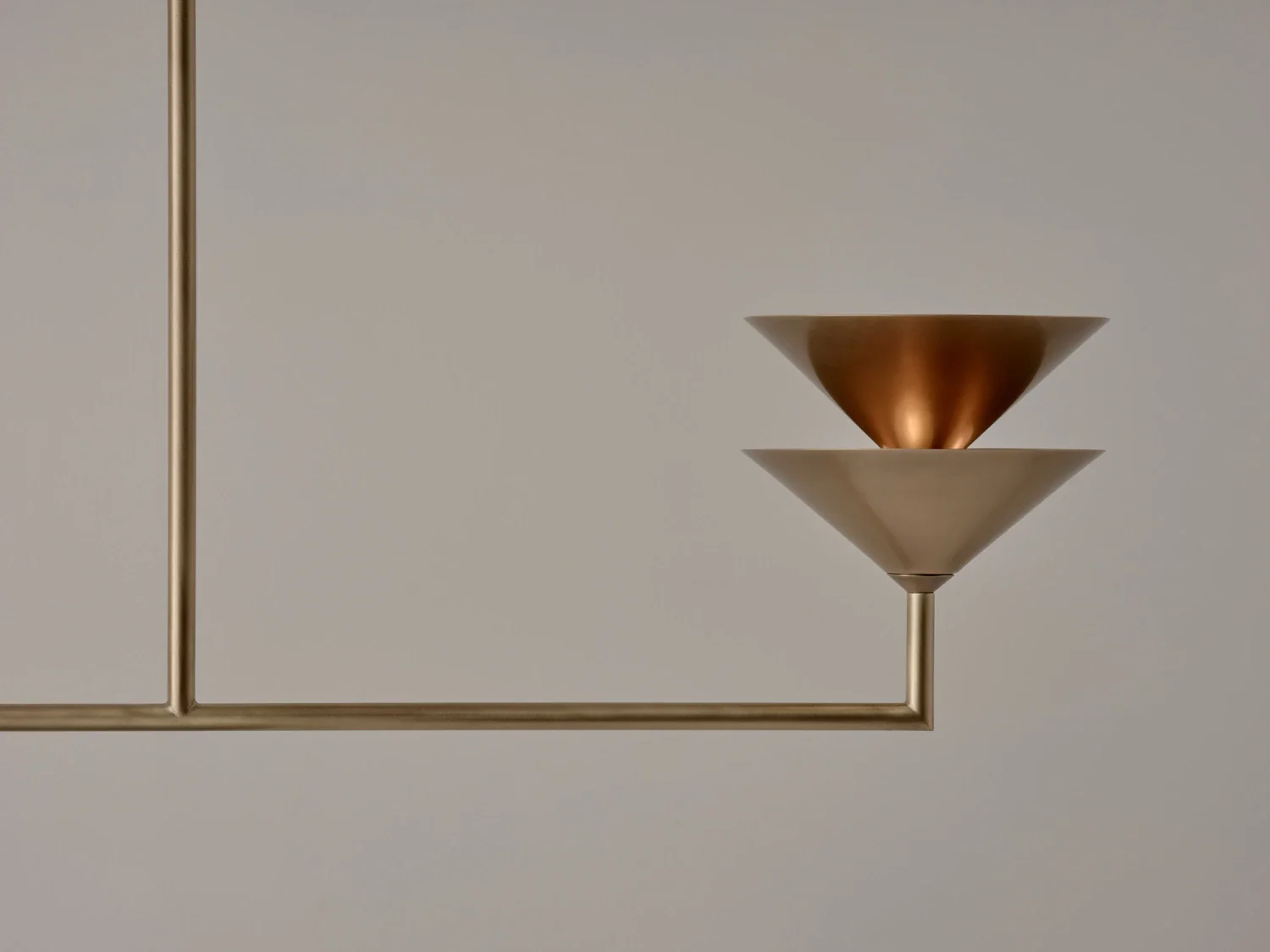 VOLKER HAUG STUDIO BALANCED STACK CHANDELIER W72" x D5.9" x H27.6" - Image 5