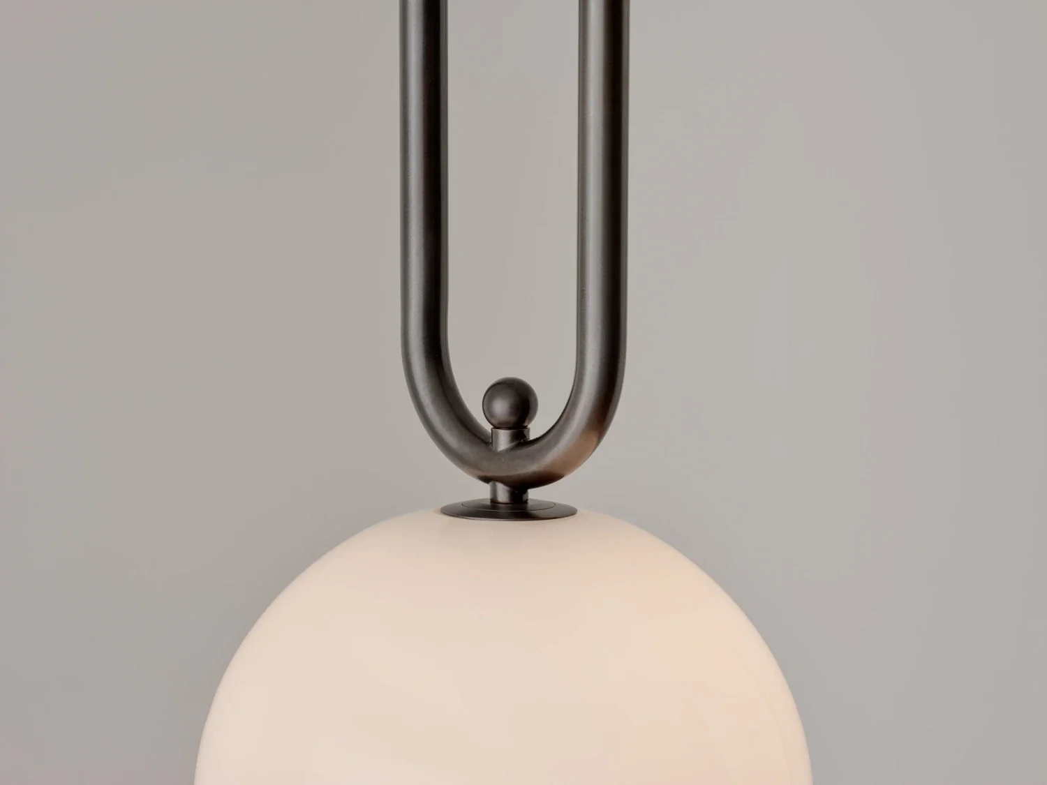 VOLKER HAUG STUDIO CHAIN CHAIN CHAIN PENDANT Ă7.9" x H29.5" - Image 6