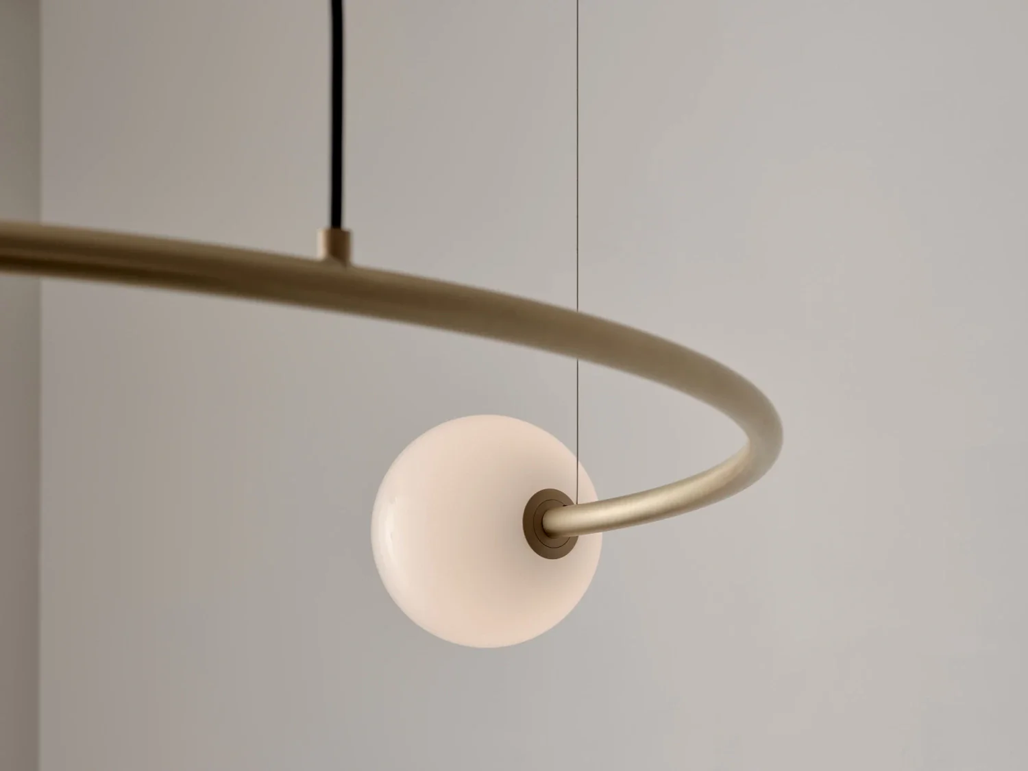 VOLKER HAUG STUDIO ODDMENTS DUAL RING CHANDELIER Ø63" - Image 3