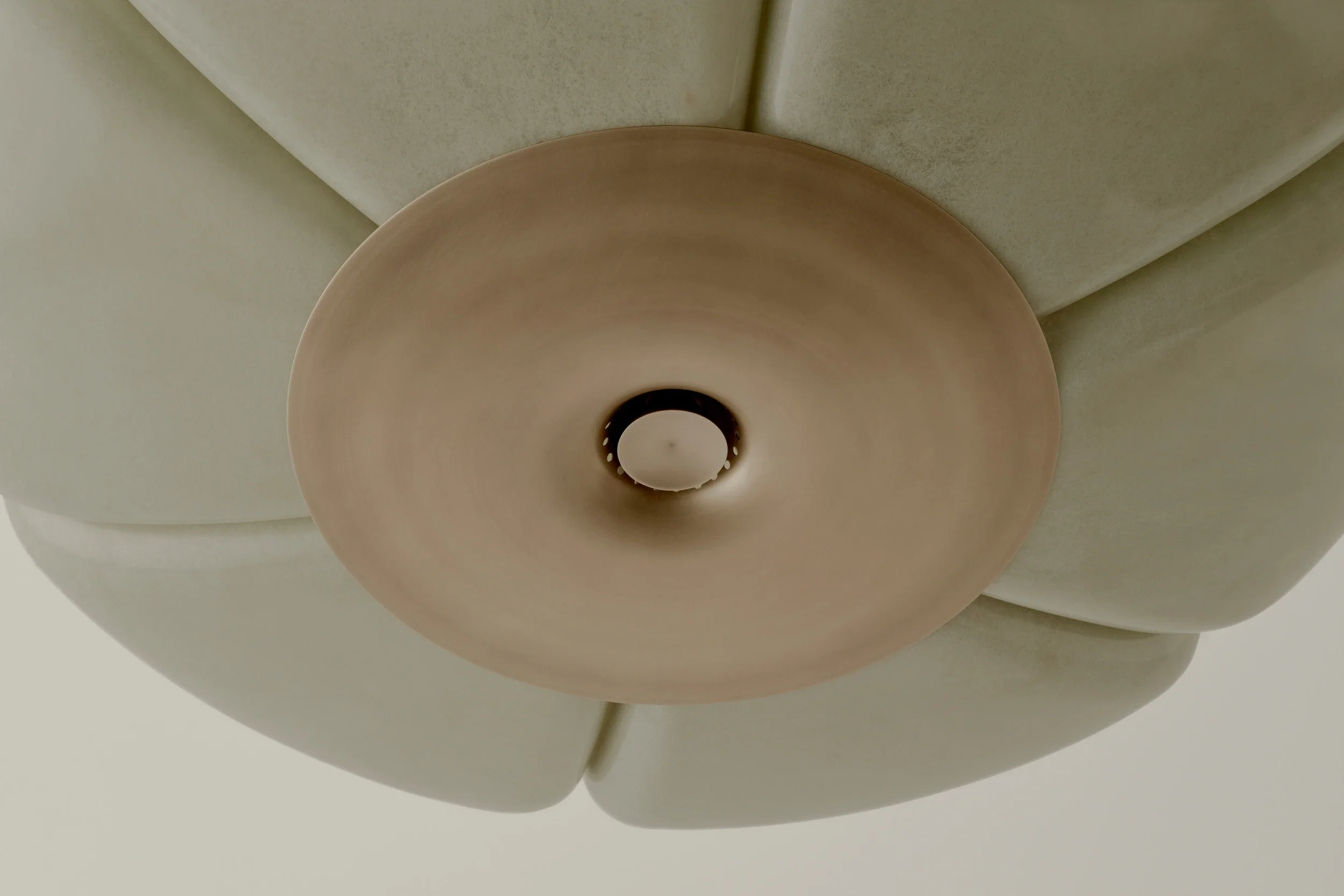VOLKER HAUG STUDIO FLEUR PENDANT Ø39.5" x H15" - Image 6