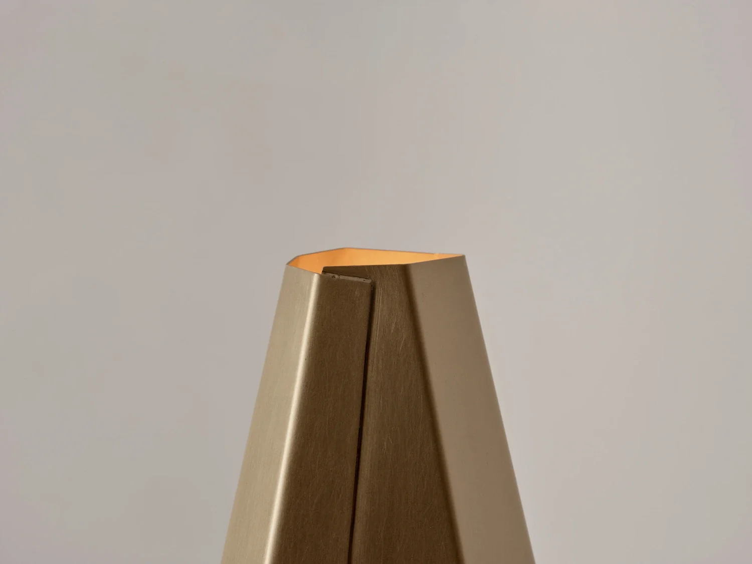 VOLKER HAUG STUDIO LOOSE THREAD LAMP W10.6" x D12" x H26.4" - Image 3