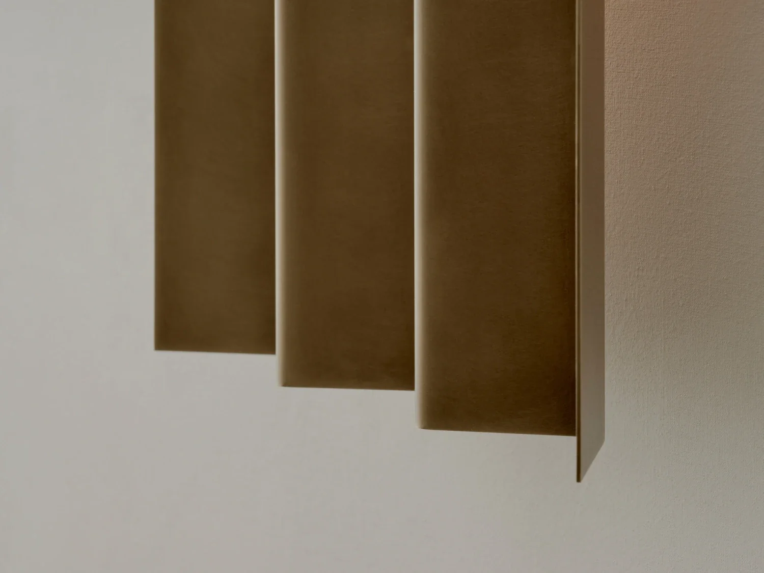 VOLKER HAUG STUDIO RUFFLE SCONCE H29.5โ x W10โ x D3.5โ - Image 4
