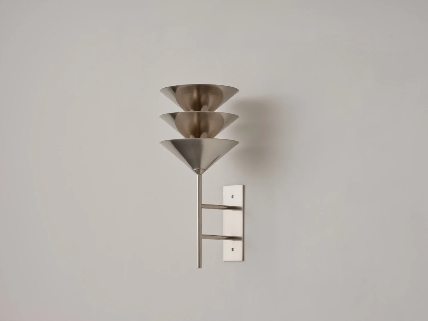 VOLKER HAUG STUDIO WALL STACK 3 SCONCE W8.2" x D5.3" x H18" - Image 2
