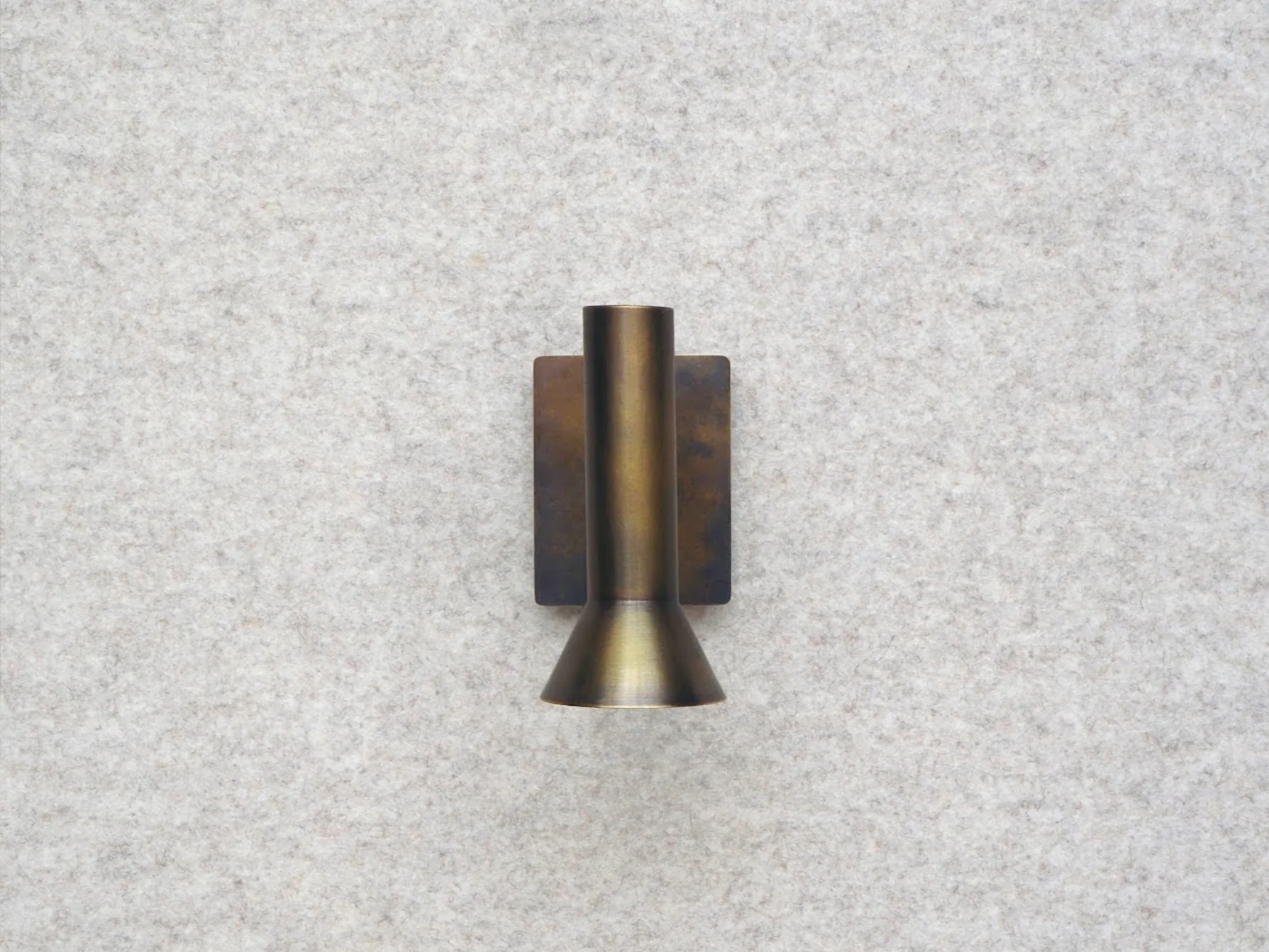 WDSTCK VESPERA WALL LIGHT H5.6" x W3.2" x D3.9" - Image 4