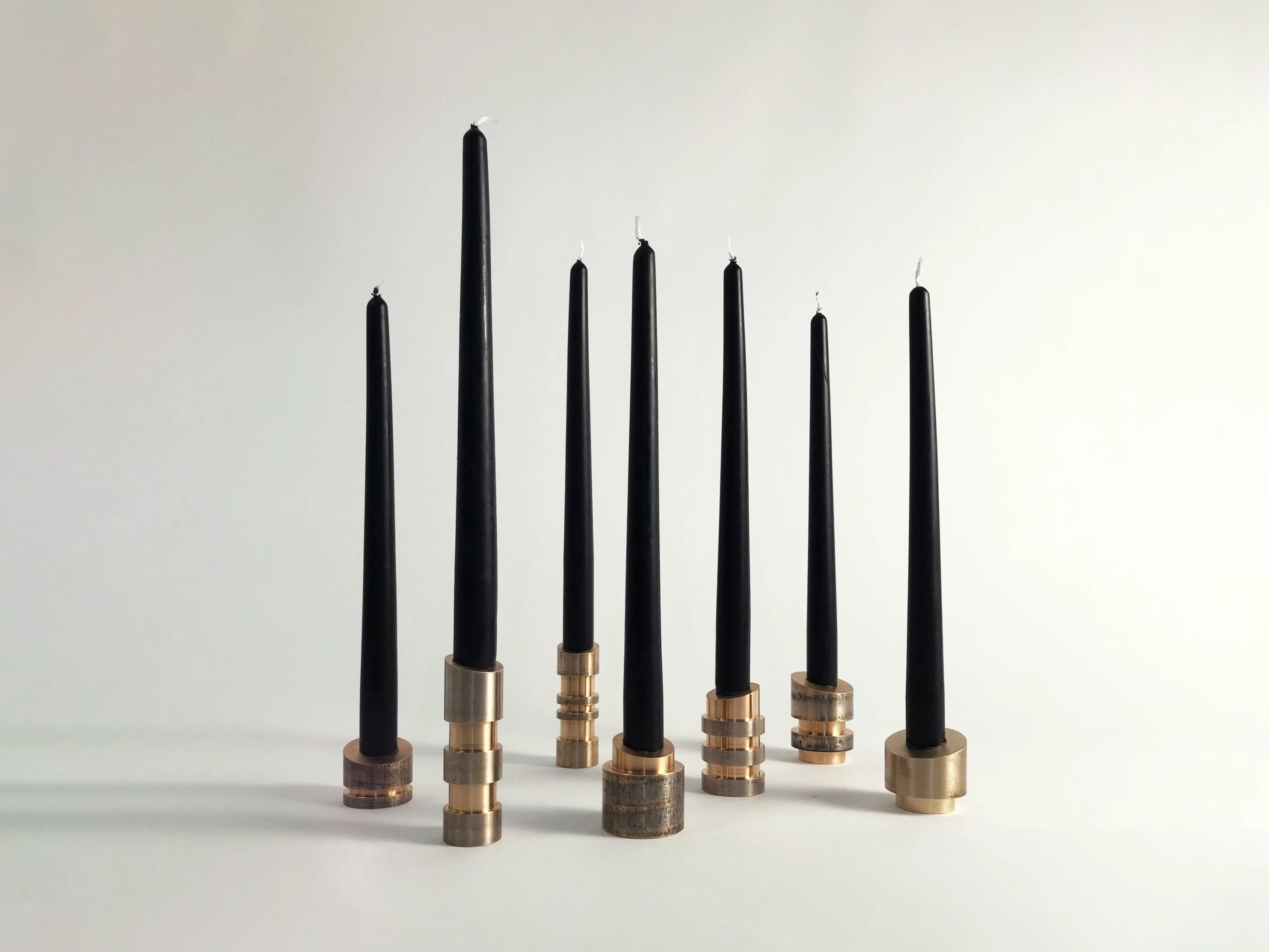 WILLIAM GUILLON ARMY OF ME BRONZE CANDLE HOLDERS SET OF 7 H1.4" - H5" x Ø1.4" - Image 3