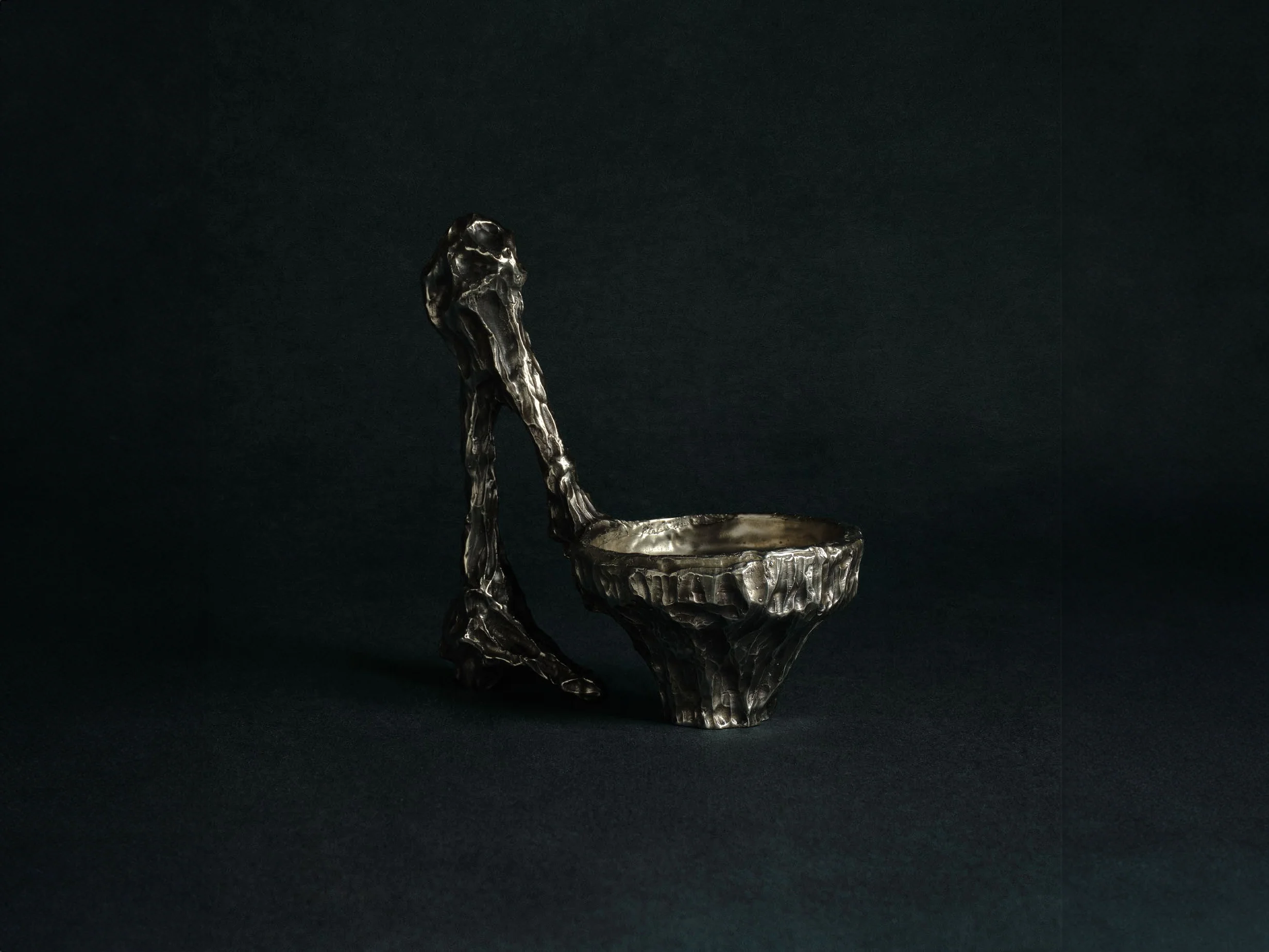 WILLIAM GUILLON VANITÉ n.21 BRONZE VESSEL H6.6" x W6.2"