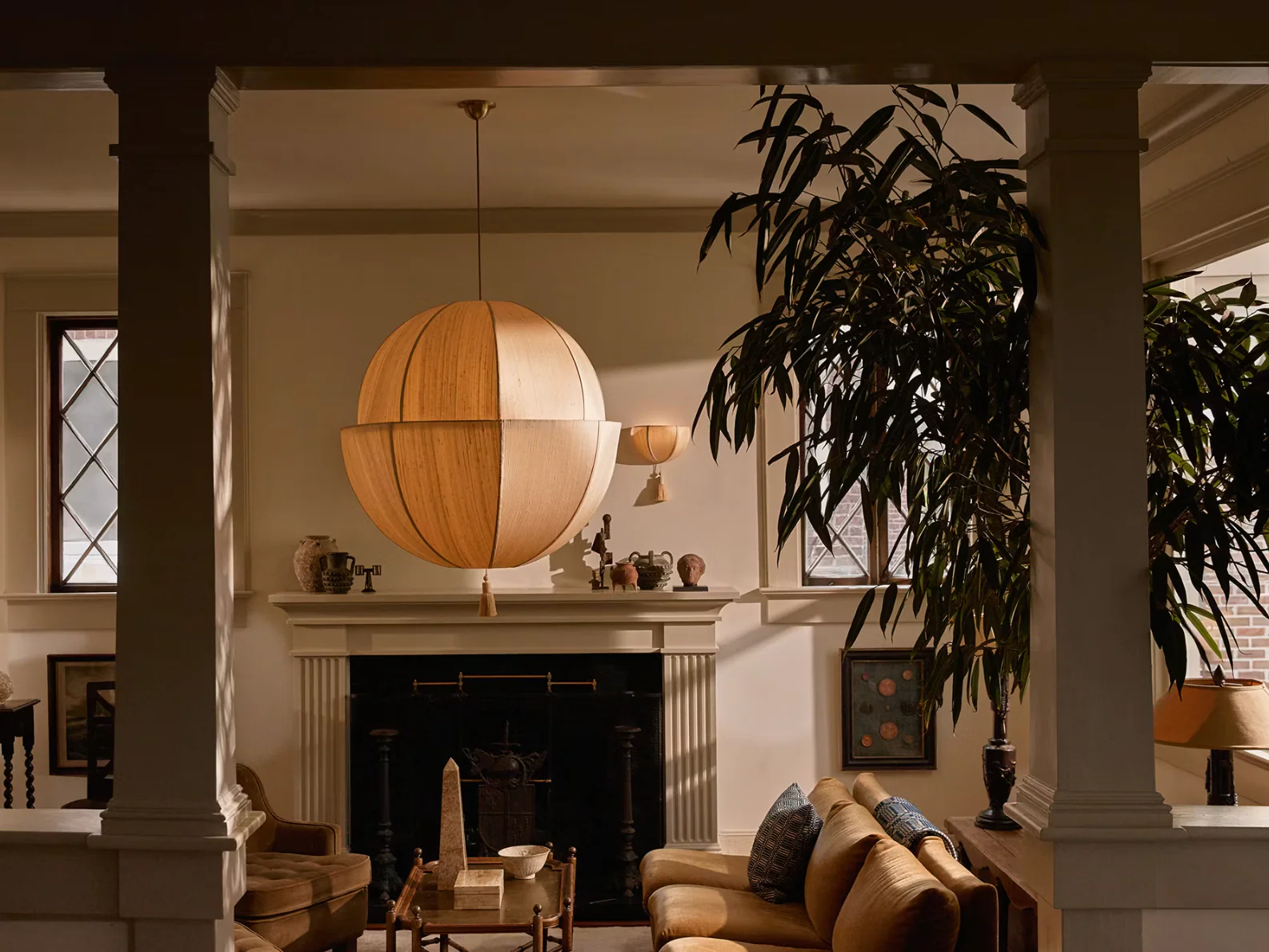 WORKSTEAD LANTERN SCONCE H13.5" x W10" x D6" - Image 7