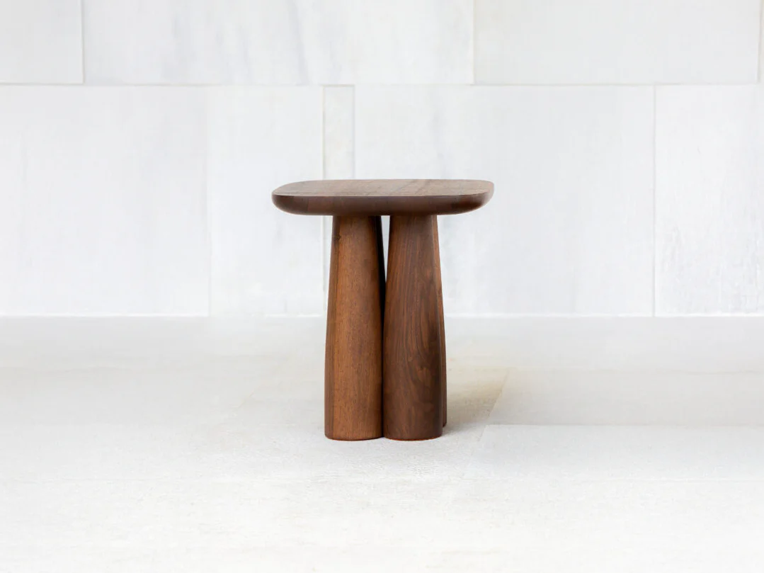 ZANAT STOLAC SIDE TABLE L15.7" x W15.7" x H17.7"
