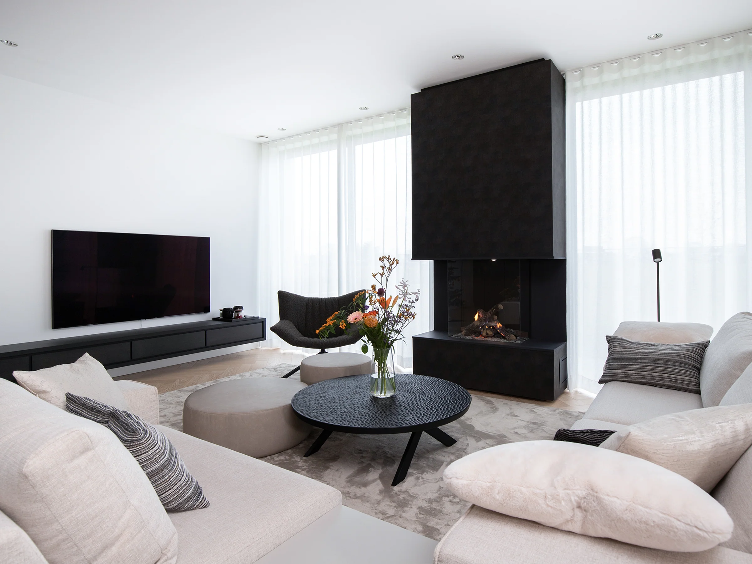 ZANAT TOUCH COFFEE TABLE - Image 4