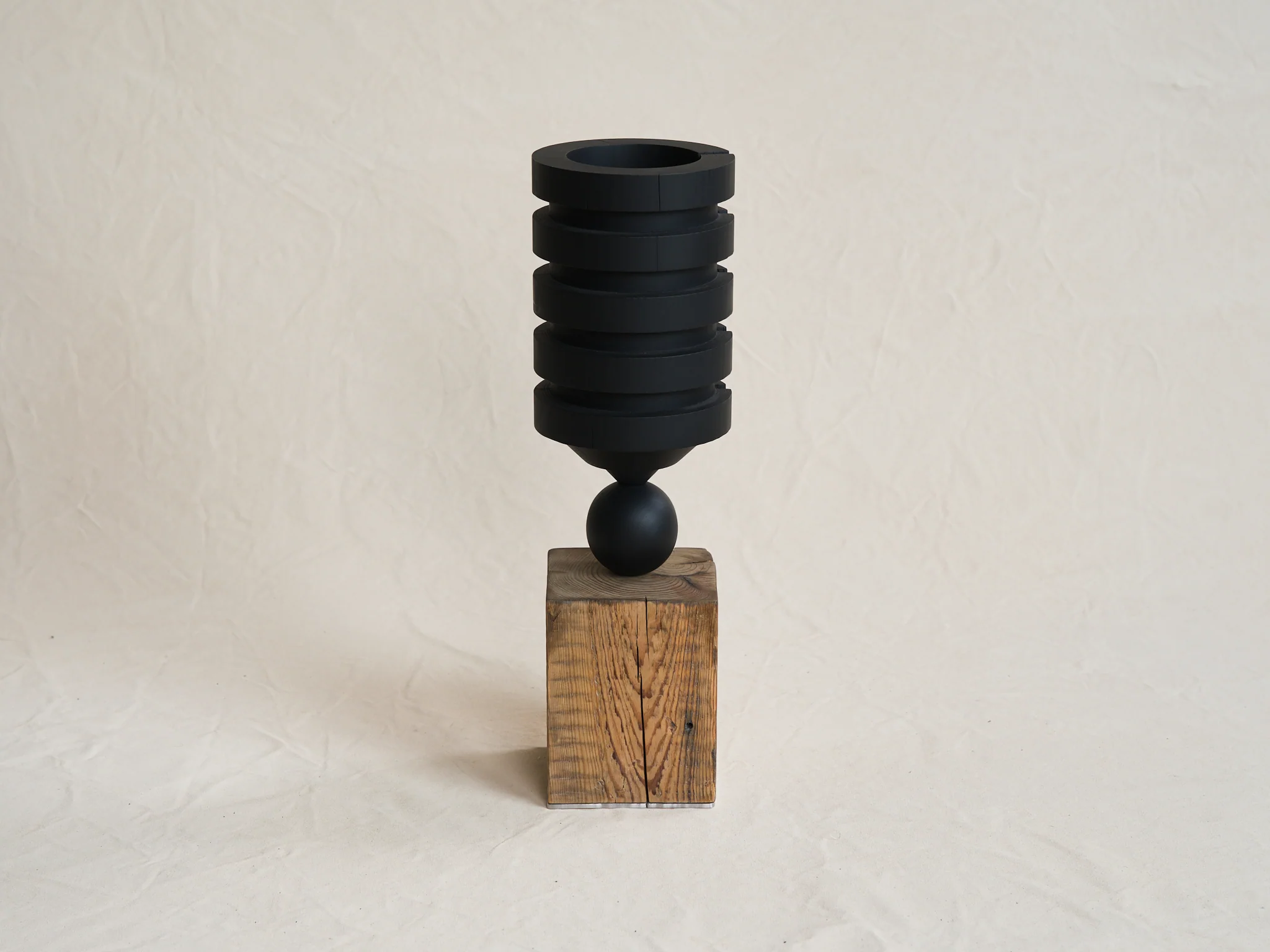 ZLATA KORNILOVA CLOSE TO HEART VESSEL 50 / BLACK H19.5" x Ø6.6" - Image 2